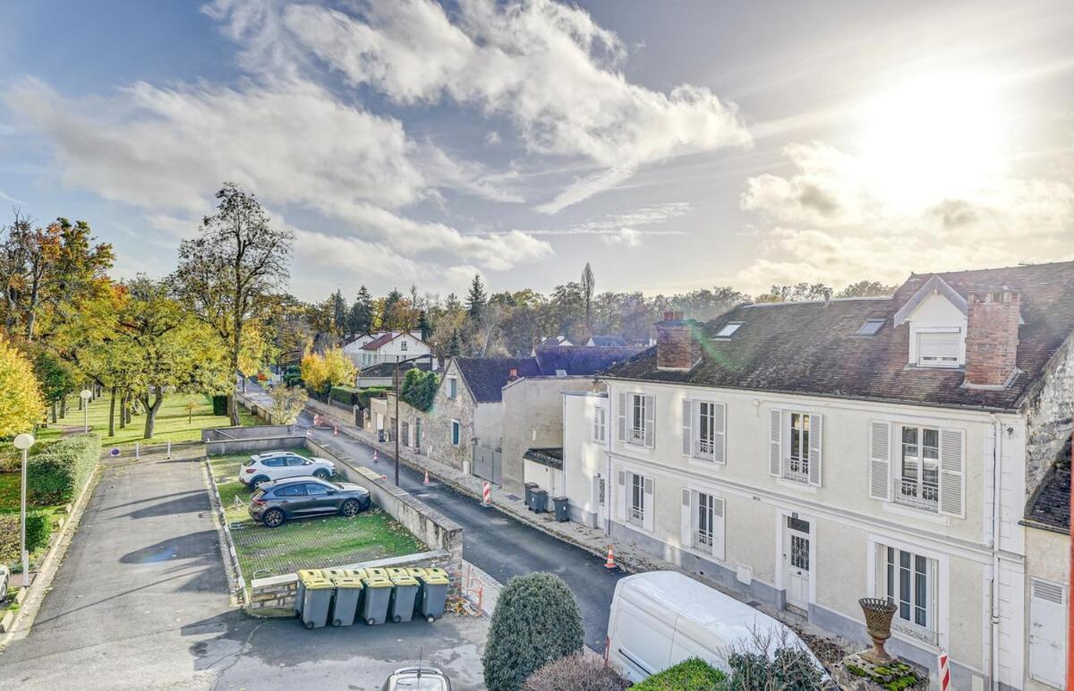Apartment Malibu - 15 Min Walk To Chateau Fontainebleau